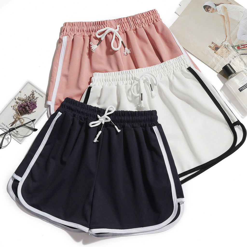 Short Yoga Femme – Jambes Larges, Respirant, Taille Moyenne